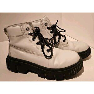 Timberland Greyfield Leather Boots Womens Sz 6.5 in White & Black Full Grain